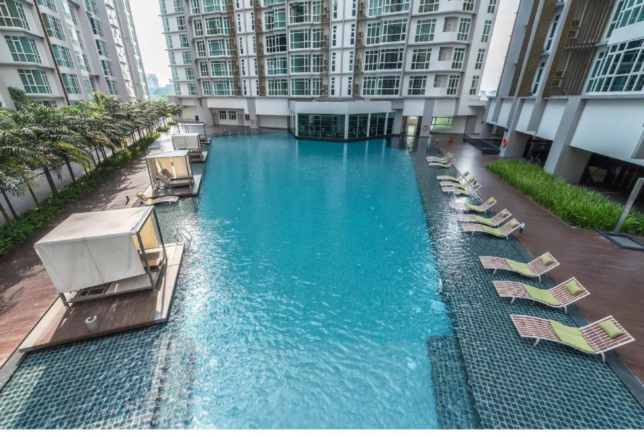 Central Residence Homestay2 @ Sungai Besi, Kuala Lumpur Buitenkant foto