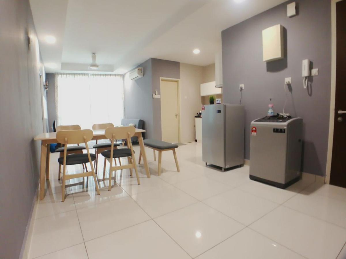 Central Residence Homestay2 @ Sungai Besi, Kuala Lumpur Buitenkant foto